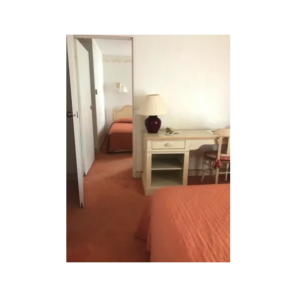 Hotel Restaurant Dans Le Sud De La France