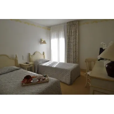 Hotel Restaurant Dans Le Sud De La France