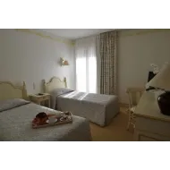 Hotel Restaurant Dans Le Sud De La France
