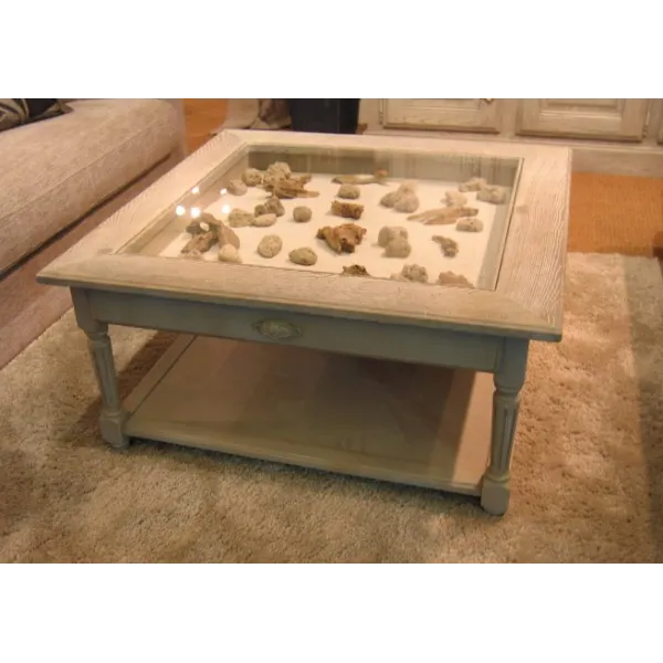 Table Basse Montmajour Carrée Avec Tiroir Vitré