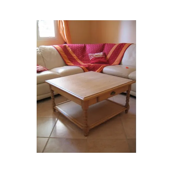 Table Basse Avignon Carrée